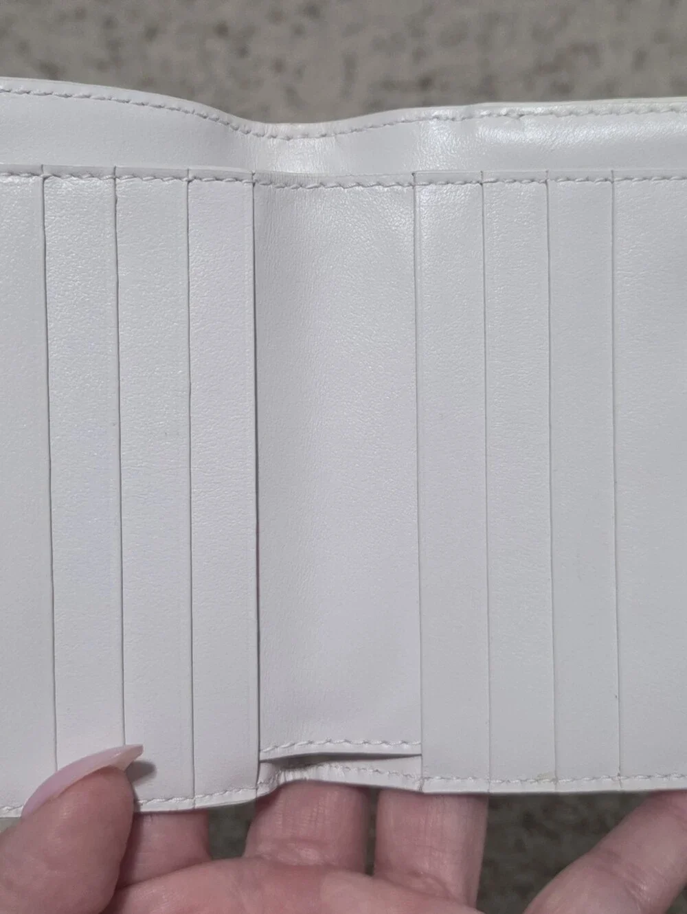 Authentic Bottega Veneta Intrecciato White Leather Bi-Fold Wallet